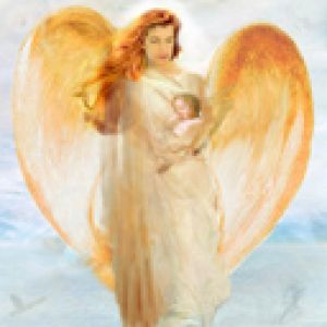 Ángel abrazando a un niño