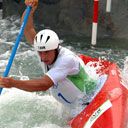 Deporte de Kayak en Acción