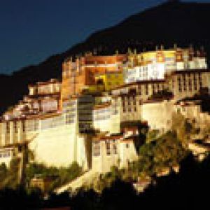 Palacio Potala de Noche