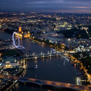 Horizonte de Londres de Noche