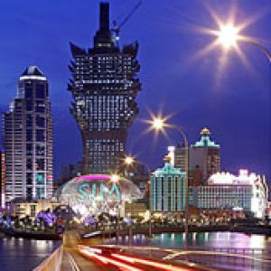 Horizonte de Macao de Noche