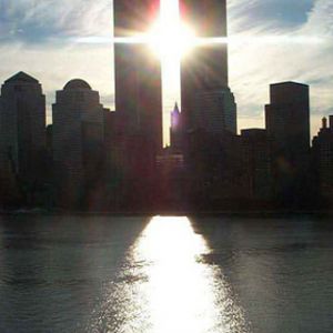 Reflejo del Atardecer en las Torres Gemelas