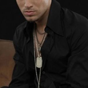 Retrato de Enrique Iglesias