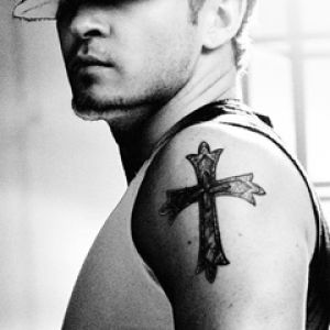 Hombre Estiloso con Sombrero