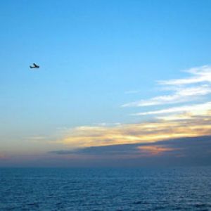 Sereno Atardecer en el Océano