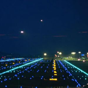 Luces Nocturnas del Aeropuerto