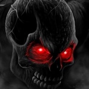 Calavera Oscura con Ojos Rojos