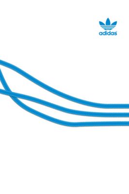 Diseño de Cordones Azules Adidas