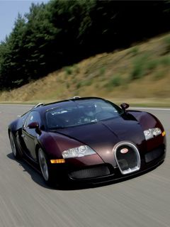 Bugatti Veyron en la Carretera