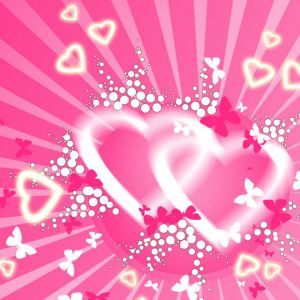Corazones y Mariposas Rosas