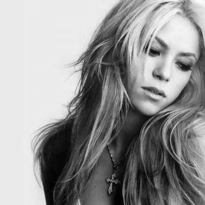 Retrato de Shakira en Blanco y Negro