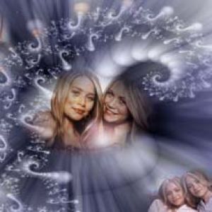 Chicas Elegantes en Remolino Abstracto