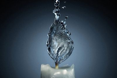 Chispa de Agua Llama de Vela