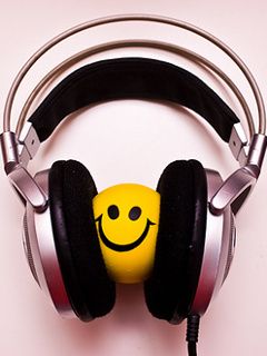 Auriculares Felices con Sonrisa