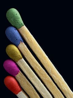Fósforos Coloridos