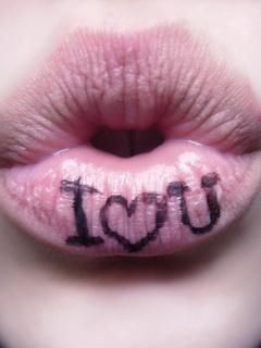 Labios de Amor con Corazón