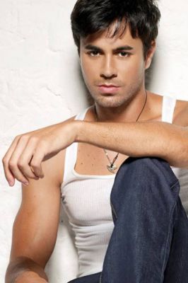 Retrato de Enrique Iglesias