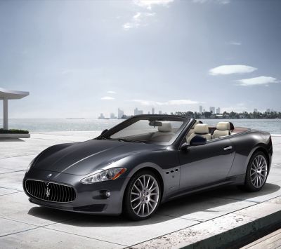 Coche Convertible de Lujo Maserati