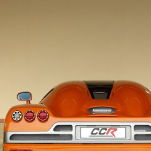 Koenigsegg CCR Coche Deportivo Naranja