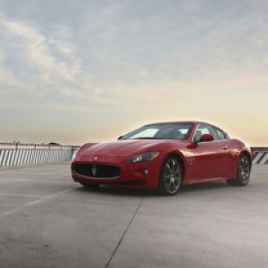 Maserati GranTurismo Rojo