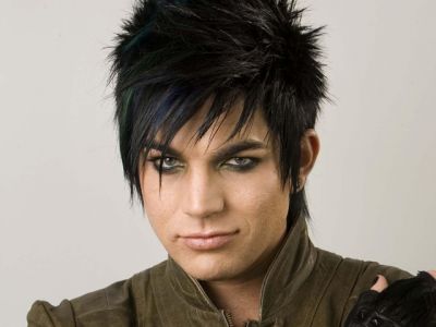Retrato de Adam Lambert