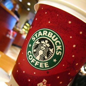 Taza de Café Navideña de Starbucks