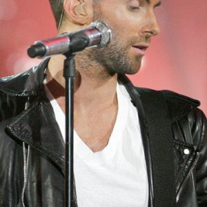 Adam Levine en Vivo