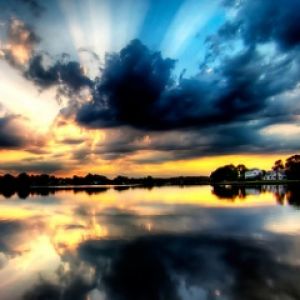 Impresionante Reflejo del Atardecer