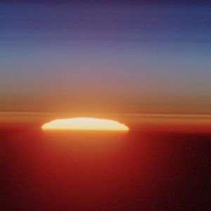 Impresionante Atardecer Sobre el Horizonte