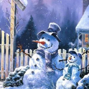 Encantadora escena de muñecos de nieve