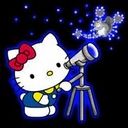 Hello Kitty observando estrellas