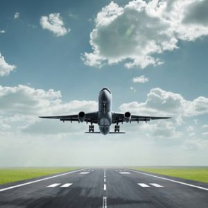 Avión Despegando