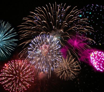 Fuegos Artificiales Coloridos