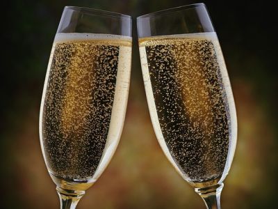 Brindis de Champán