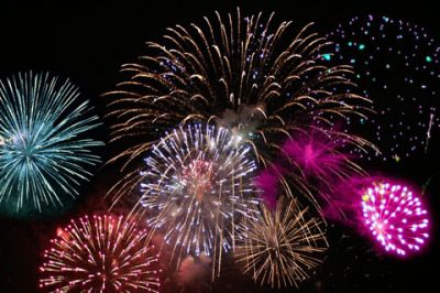Fuegos Artificiales Coloridos
