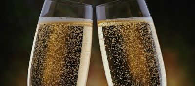 Brindis con Champán