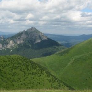 Majestuoso paisaje montañoso