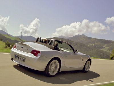BMW Z4 Convertible en Camino Escénico