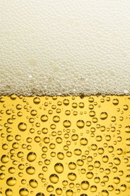 Cerveza Refrescante con Burbujas