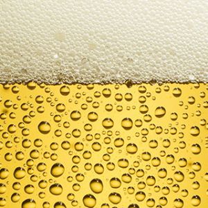 Cerveza Refrescante con Burbujas