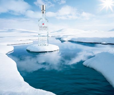Vodka Premium en Paisaje Helado