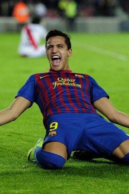 Alexis Sanchez Celebrando Gol
