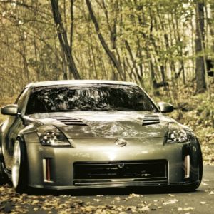 Nissan 350Z en Otoño