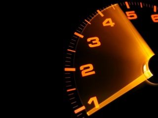 Primer Plano del Velocímetro
