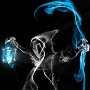Figura de Humo Misteriosa