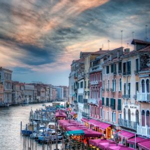 Canal de Venecia al Atardecer
