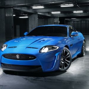 Coche Deportivo Jaguar Azul