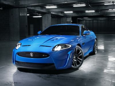 Coche Deportivo Jaguar Azul