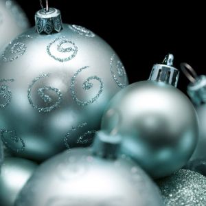 Elegantes Adornos Navideños Azules