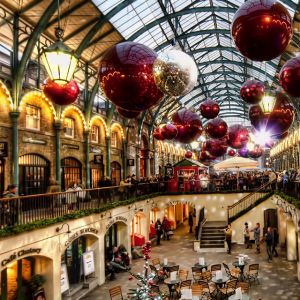 Decoraciones del Mercado de Navidad